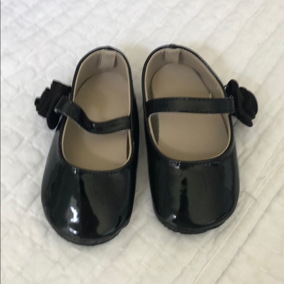 *Toddler* Dress shoes - Picture 2 of 3